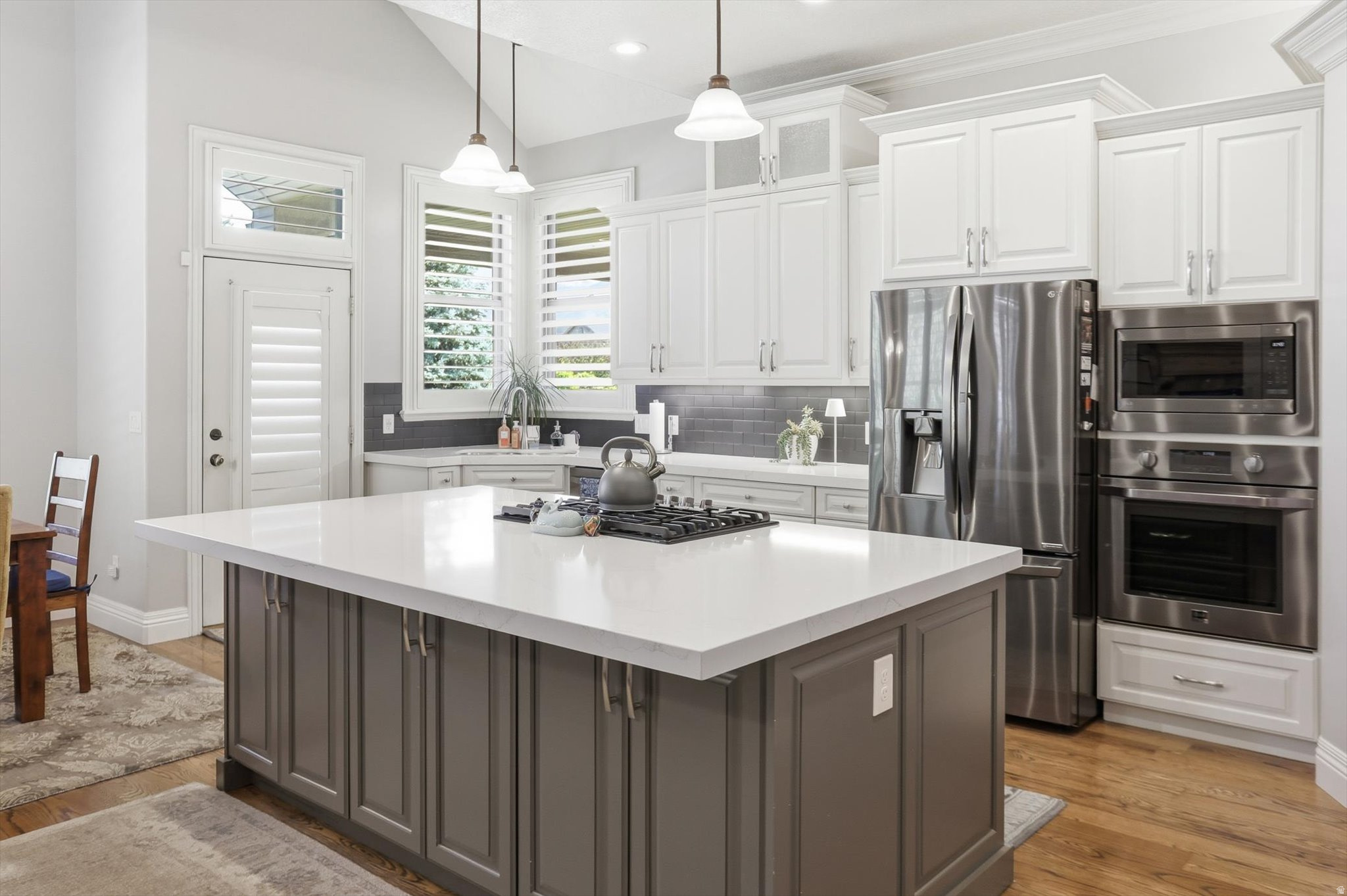 HIGHLANDS RANCH - Residential