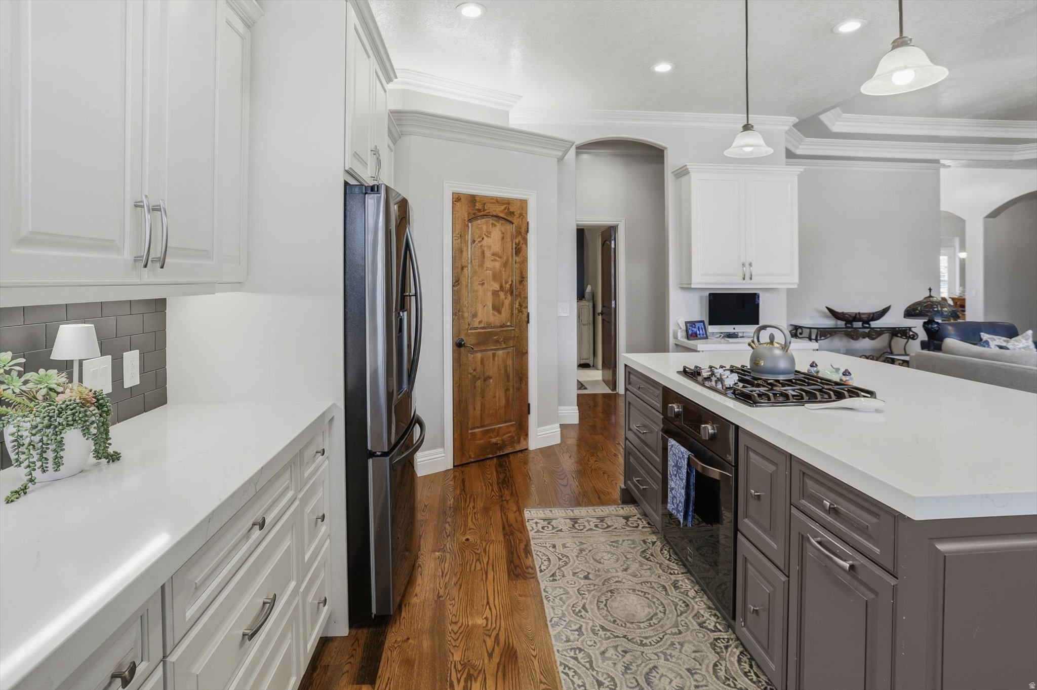 HIGHLANDS RANCH - Residential