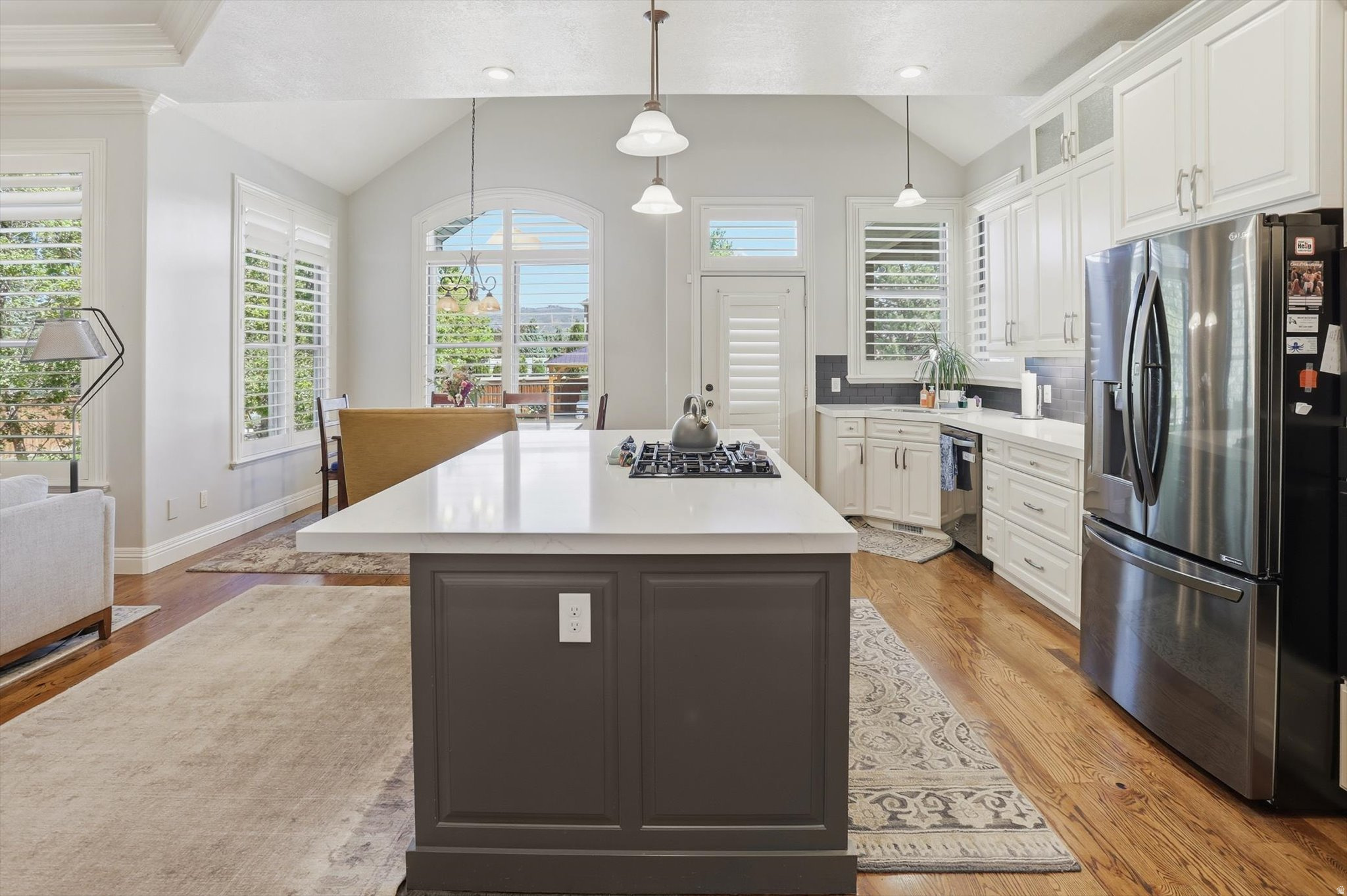 HIGHLANDS RANCH - Residential