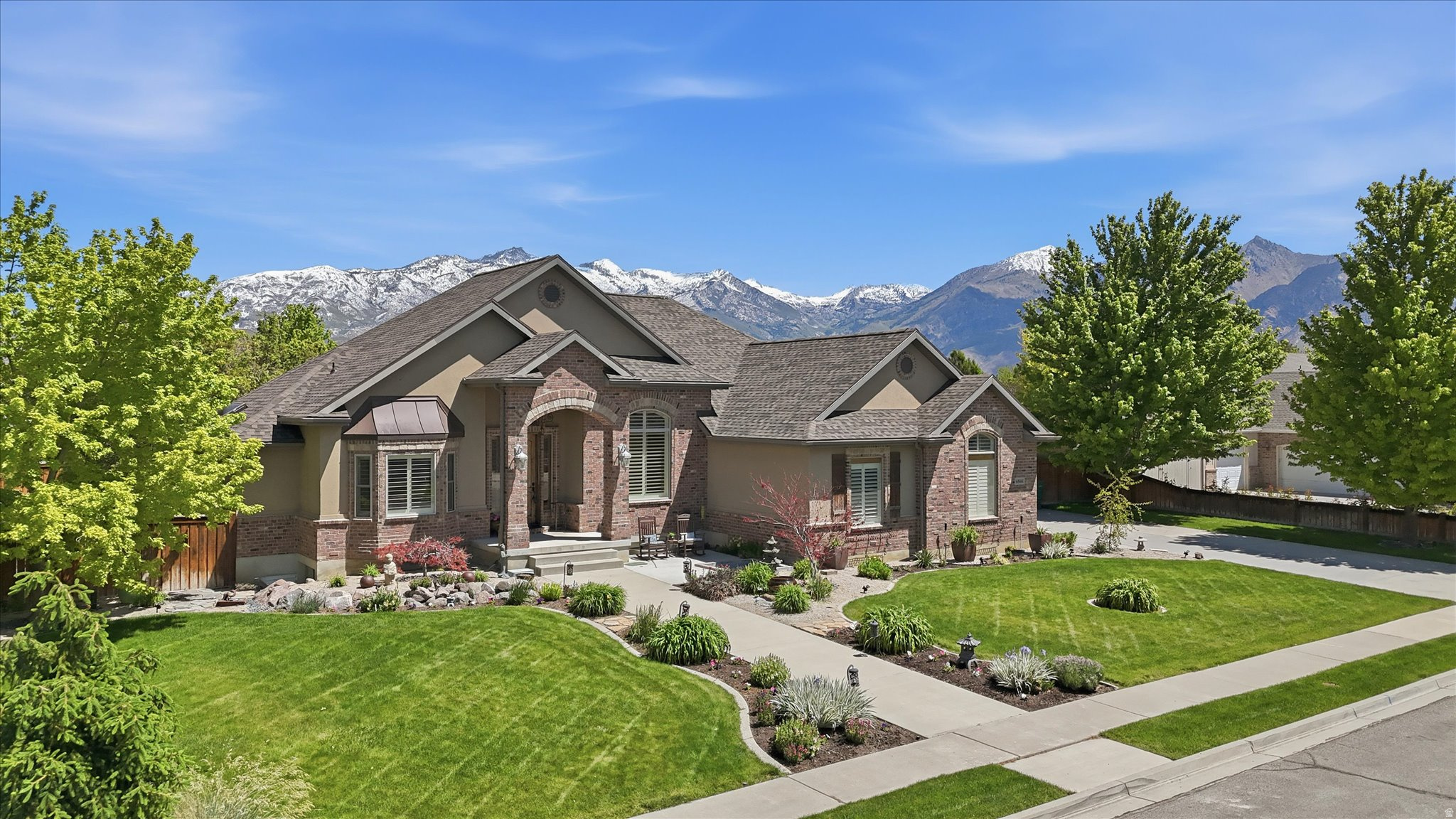 HIGHLANDS RANCH - Residential