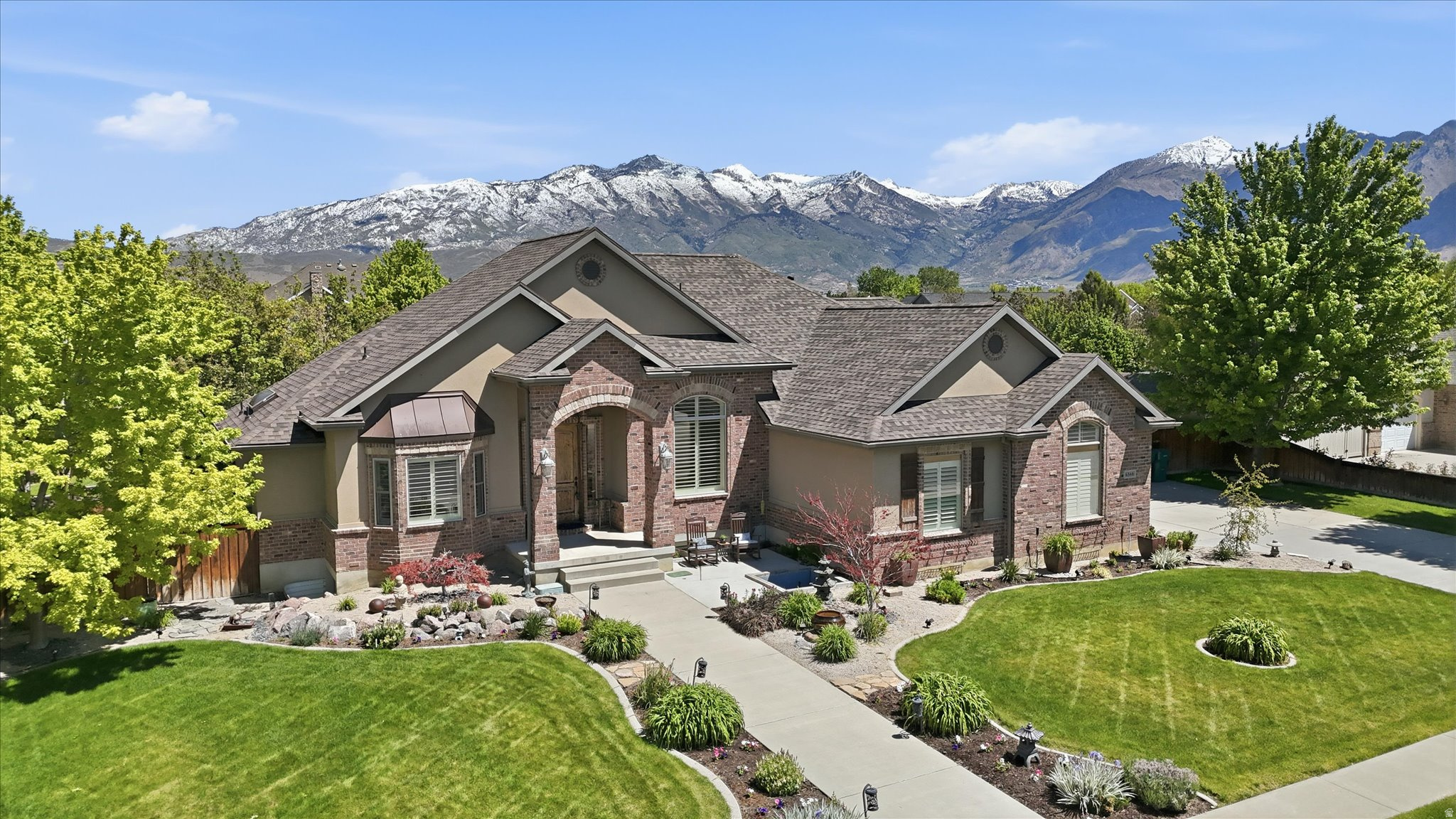 HIGHLANDS RANCH - Residential