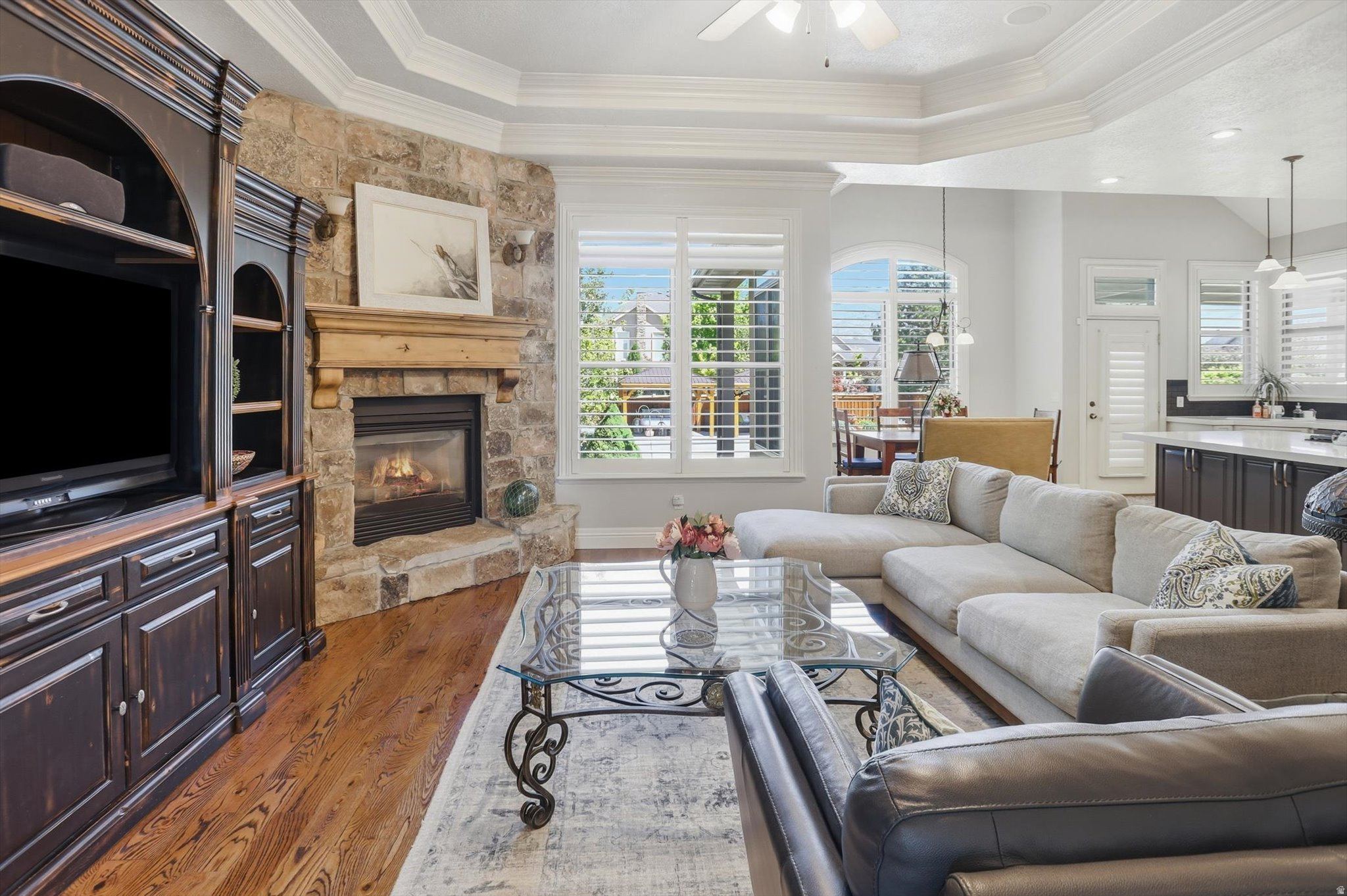 HIGHLANDS RANCH - Residential
