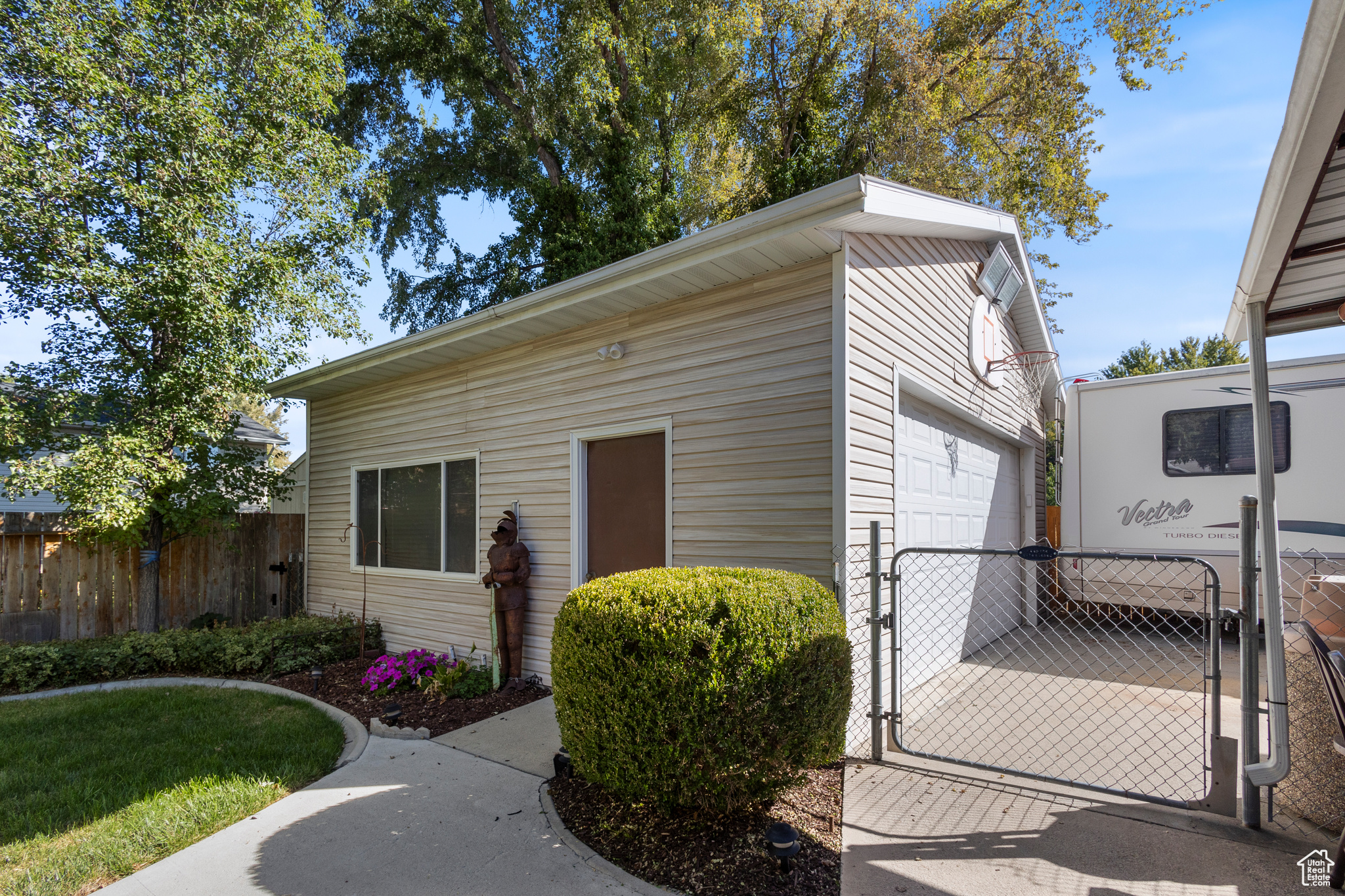 903 E Cedar Terrace Dr, Sandy, Utah image 22