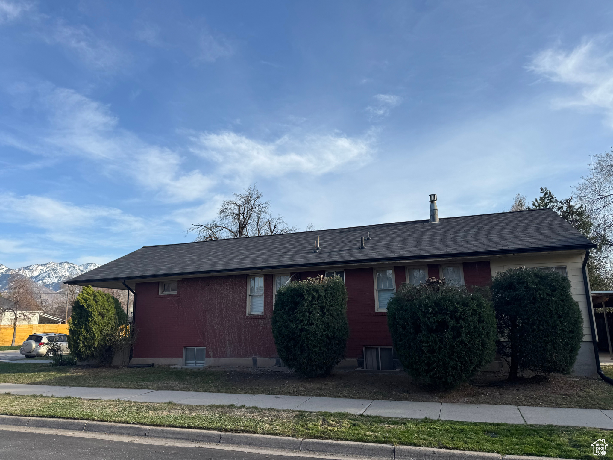 PROGRESS HEIGHTS - Residential Income