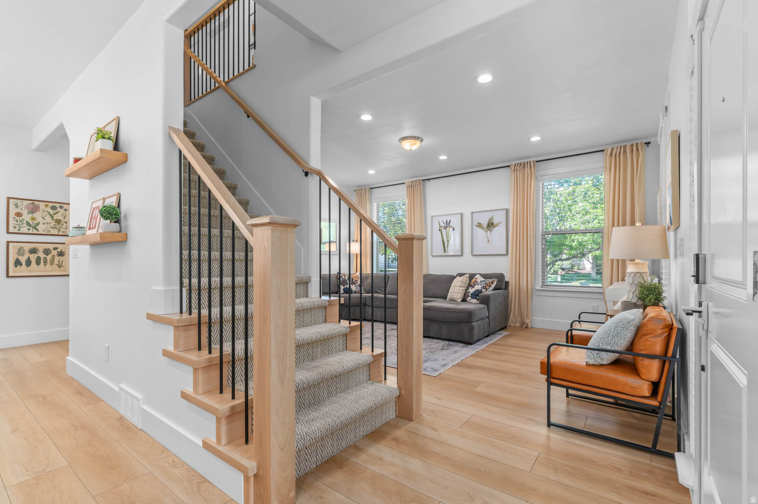DAYBREAK LOT 7486 - Residential