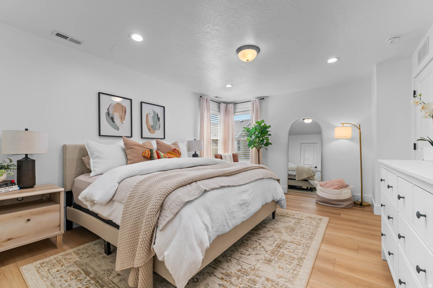 DAYBREAK LOT 7486 - Residential
