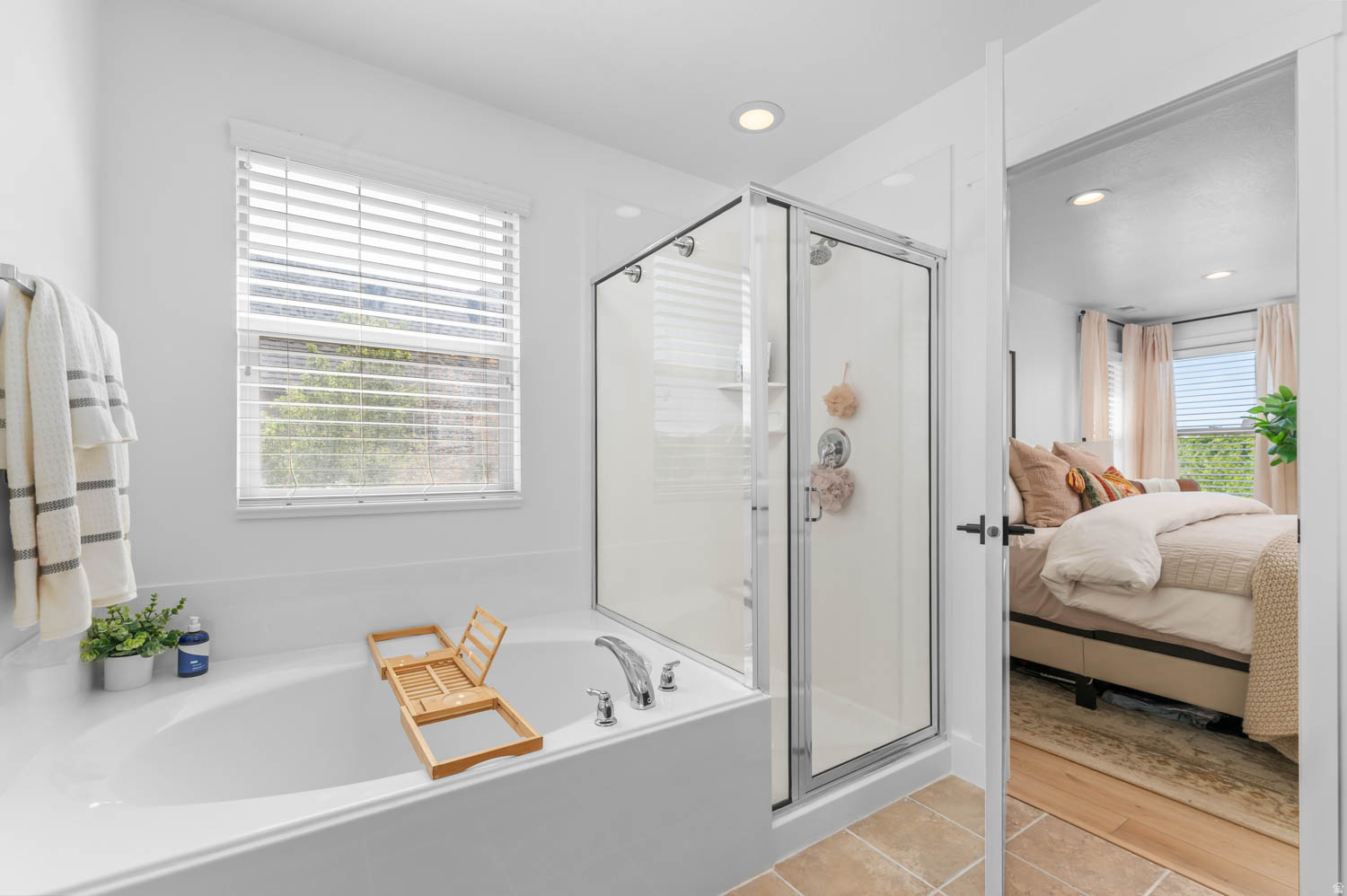 DAYBREAK LOT 7486 - Residential