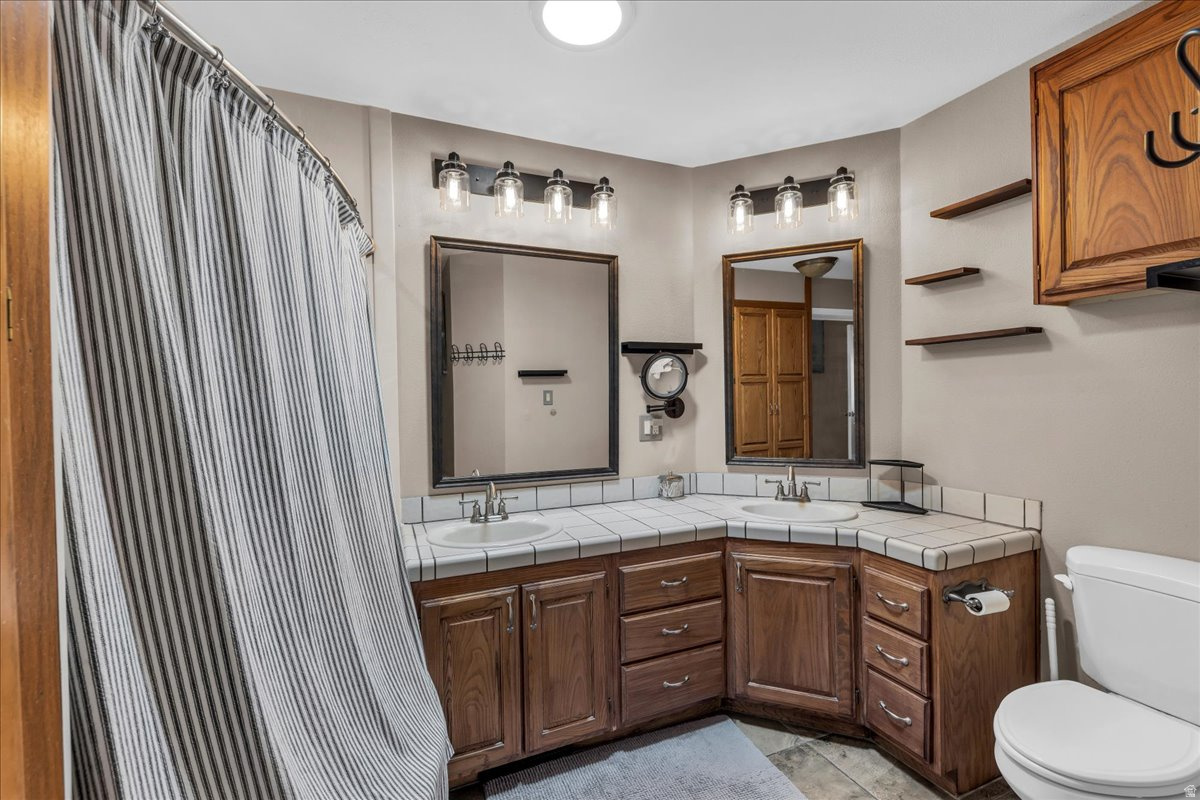 PARK AT GREEN VALLEY AMD - Residential