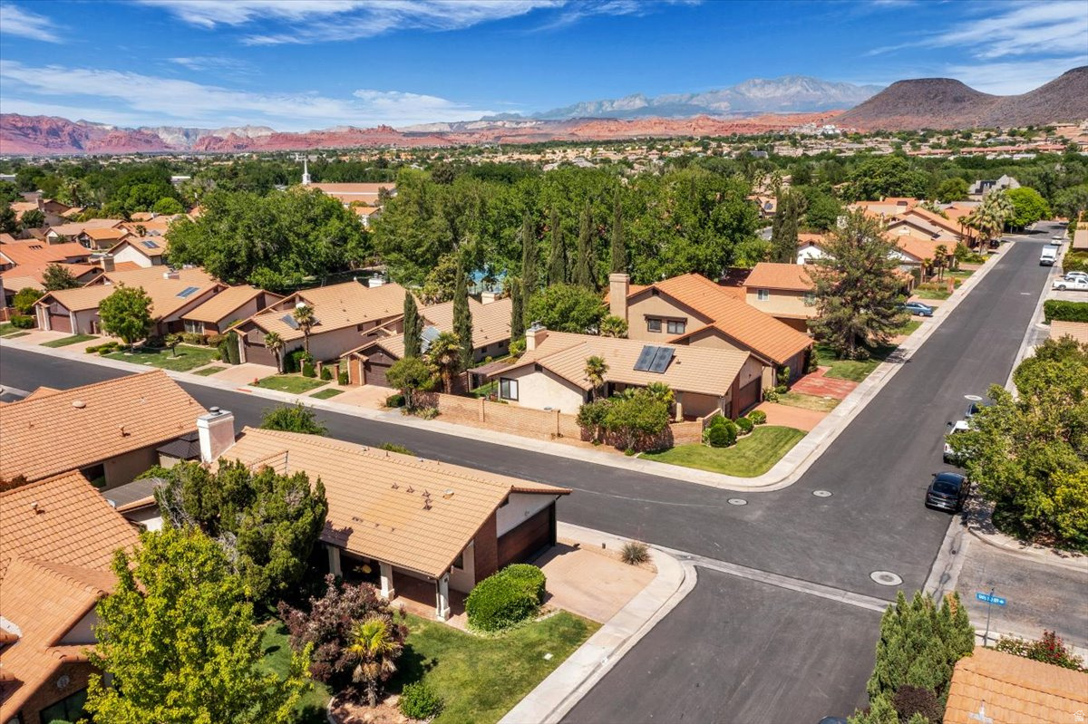 PARK AT GREEN VALLEY AMD - Residential