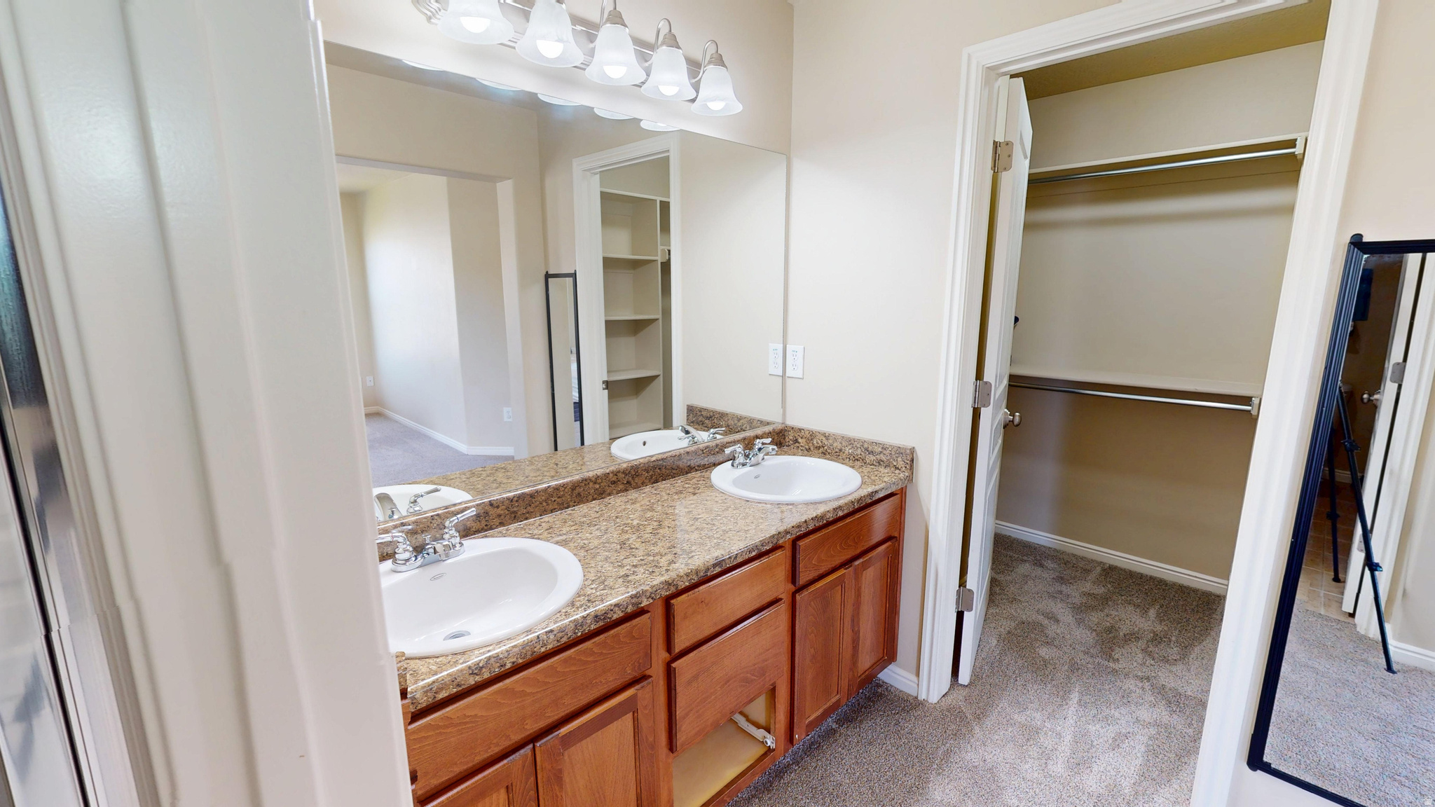 BENSON MILL CROSSING - Residential