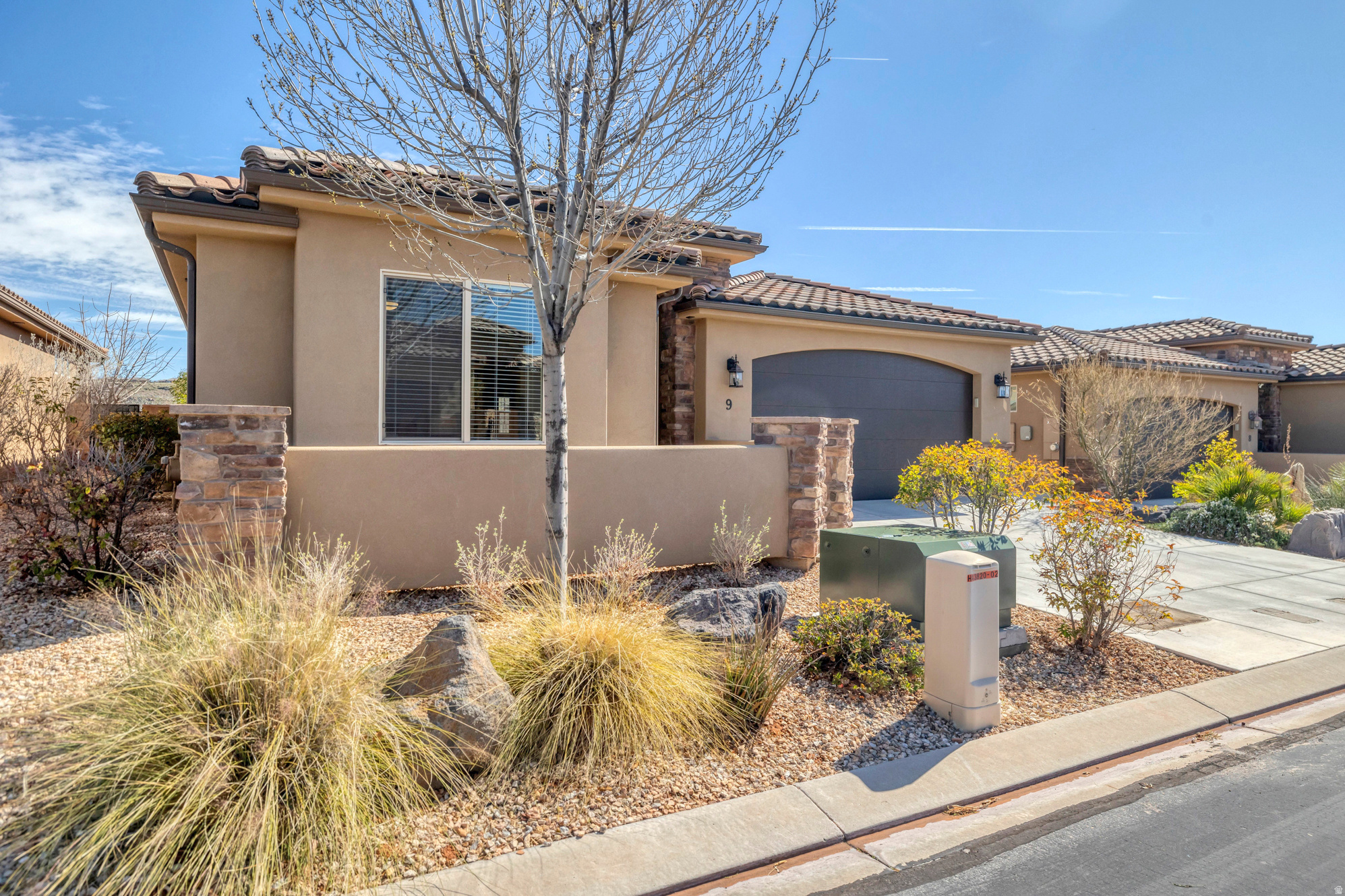 SIENNA HEIGHTS GARDEN HOMES - Residential