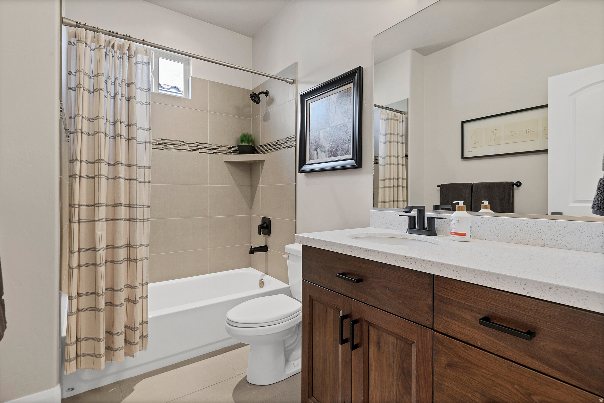 SIENNA HEIGHTS GARDEN HOMES - Residential