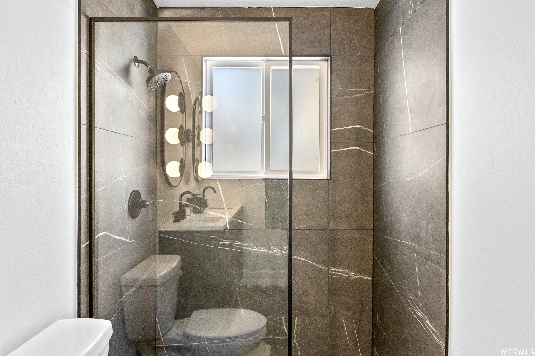 PARK MEADOWS SUBDIVI - Residential Lease