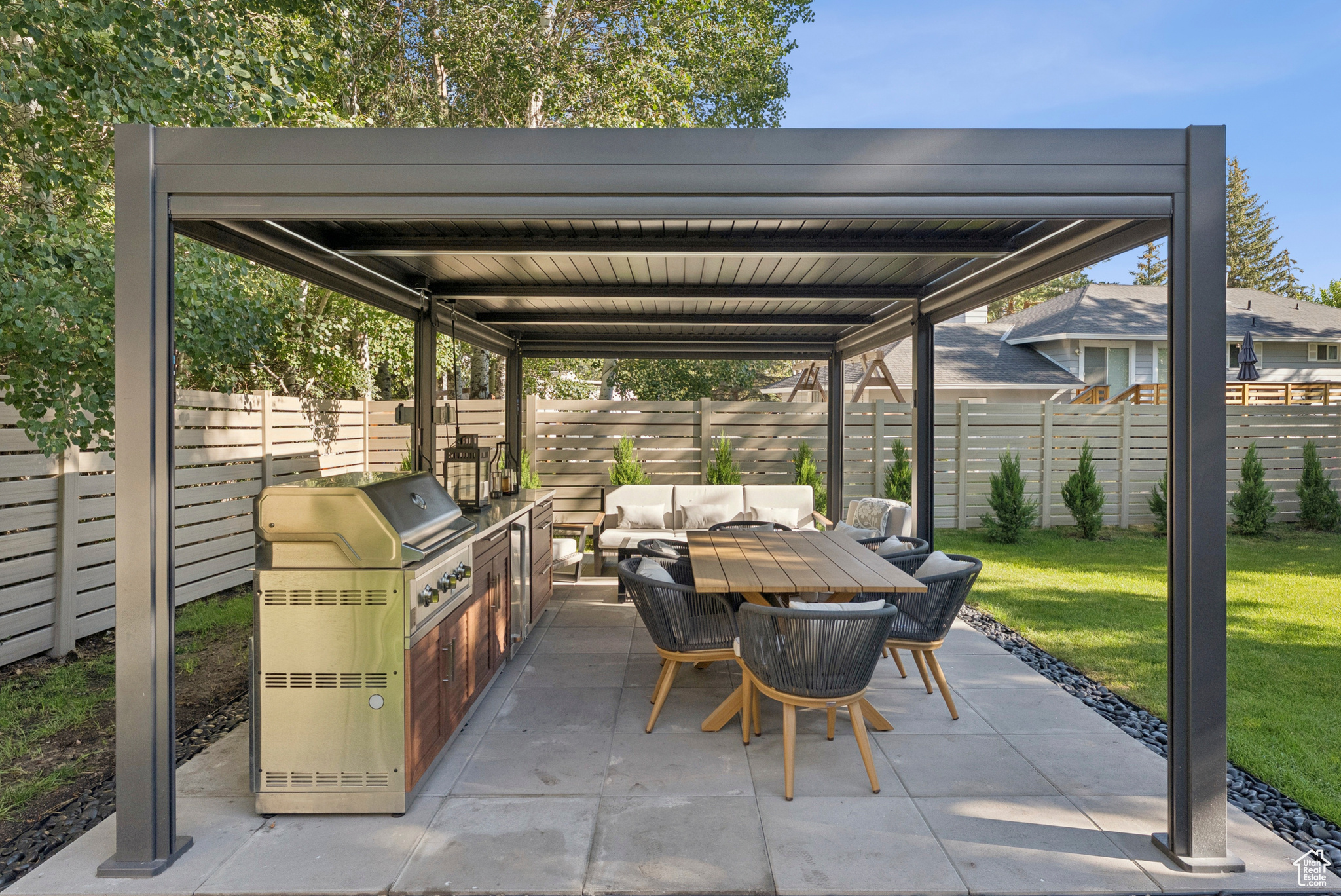 PARK MEADOWS SUBDIVI - Residential Lease