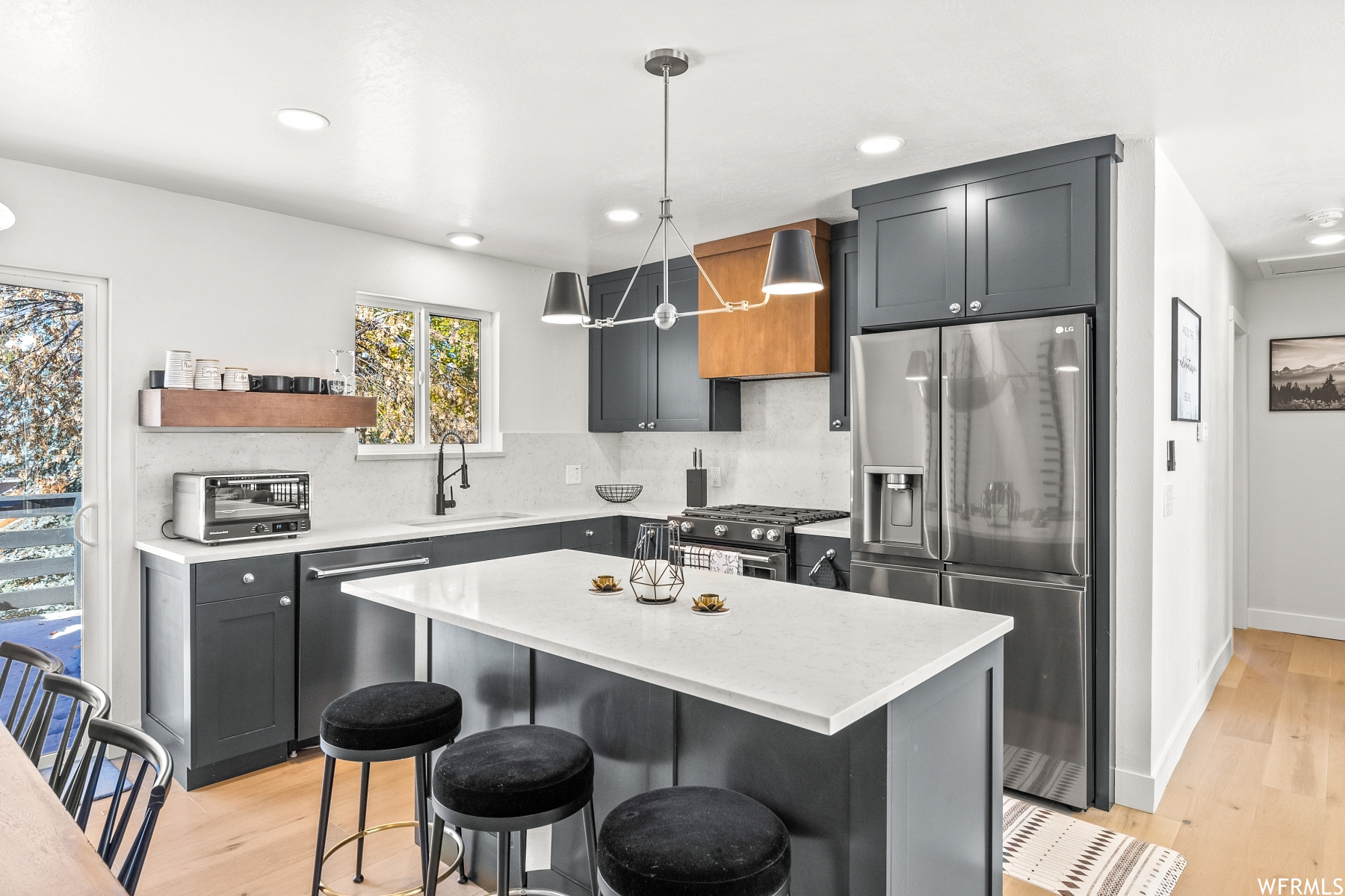 PARK MEADOWS SUBDIVI - Residential Lease