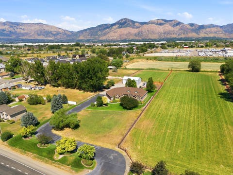 Tiny photo for 768 S 1900 W, Marriott Slaterville, UT 84404 (MLS # 2174340)