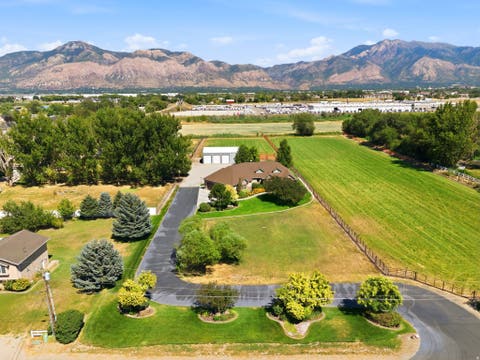 Tiny photo for 768 S 1900 W, Marriott Slaterville, UT 84404 (MLS # 2174340)