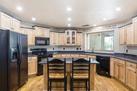 Tiny photo for 768 S 1900 W, Marriott Slaterville, UT 84404 (MLS # 2174340)