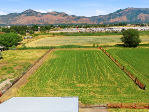 Tiny photo for 768 S 1900 W, Marriott Slaterville, UT 84404 (MLS # 2174340)