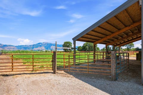 Tiny photo for 768 S 1900 W, Marriott Slaterville, UT 84404 (MLS # 2174340)