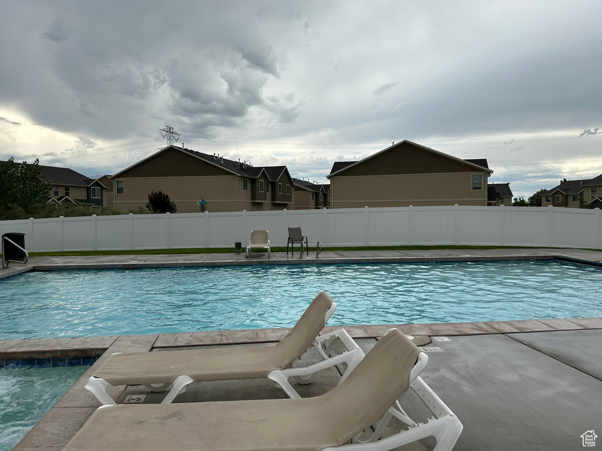 ROCK CREEK CONDO - Residential
