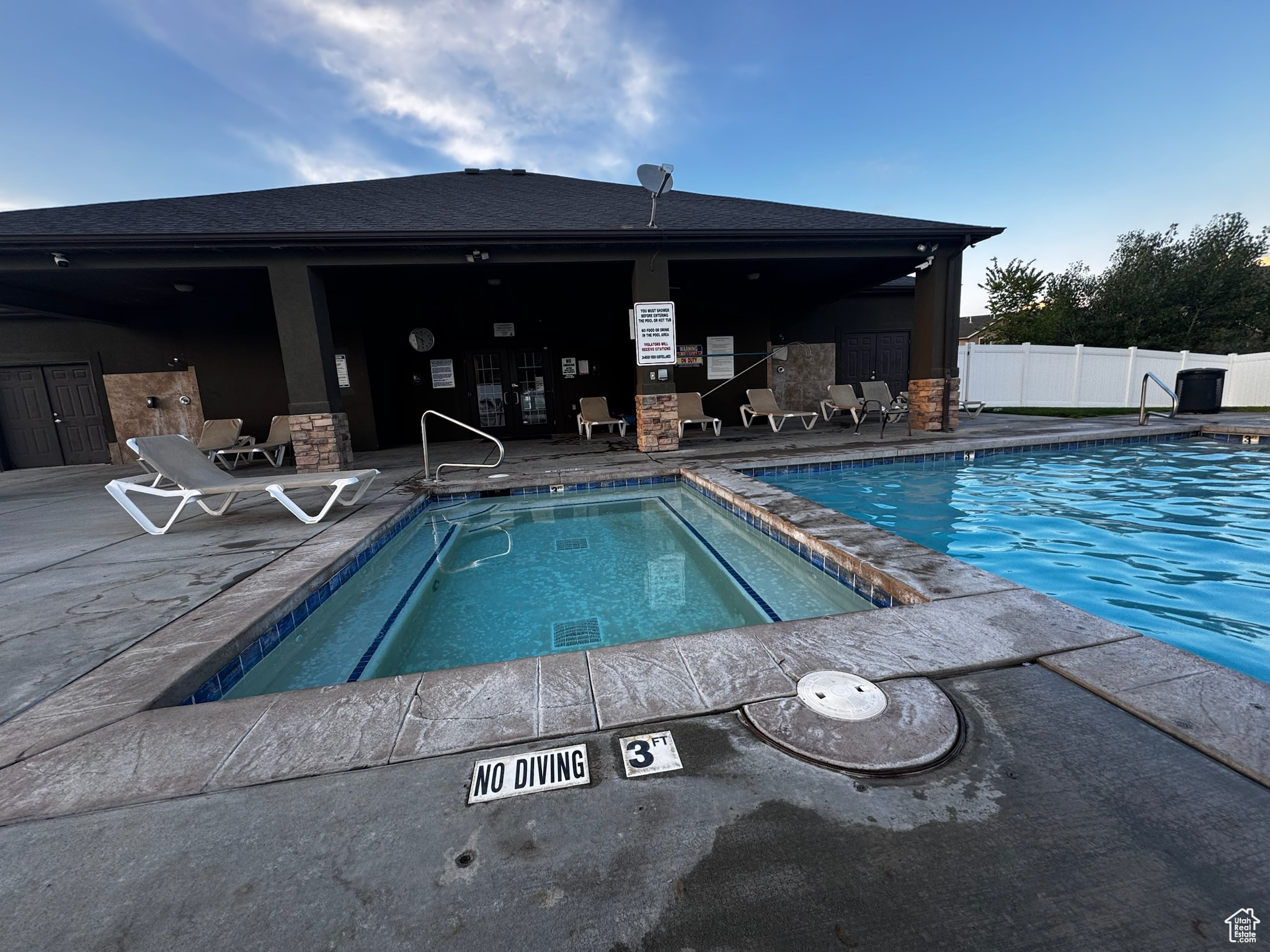 ROCK CREEK CONDO - Residential