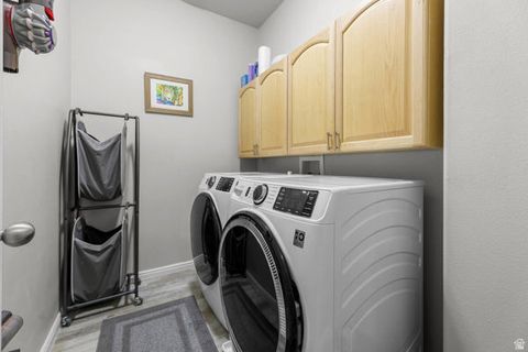 Tiny photo for 262 HEIDELBERG PL, Stansbury Park, UT 84074 (MLS # 2151307)