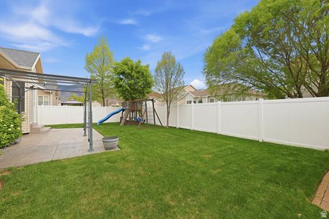 Tiny photo for 262 HEIDELBERG PL, Stansbury Park, UT 84074 (MLS # 2151307)