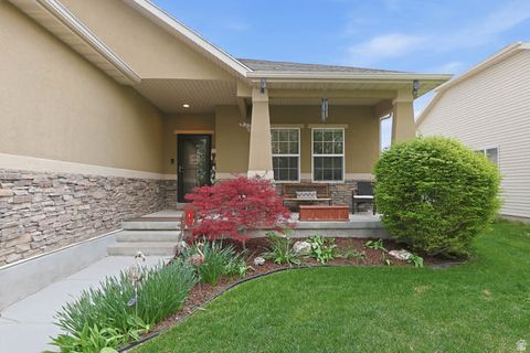 Tiny photo for 262 HEIDELBERG PL, Stansbury Park, UT 84074 (MLS # 2151307)