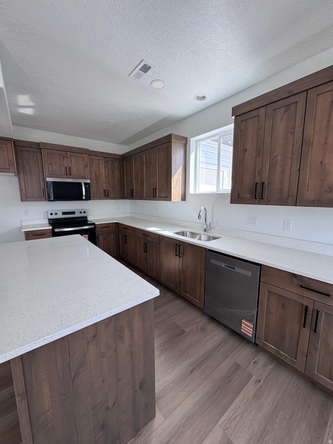 SPRING CREEK - Residential