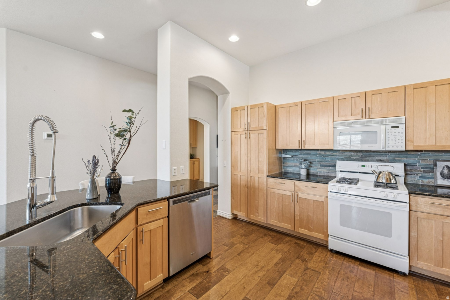 WILLOW DRAW COTTAGES AT SUN PEAK - Residential