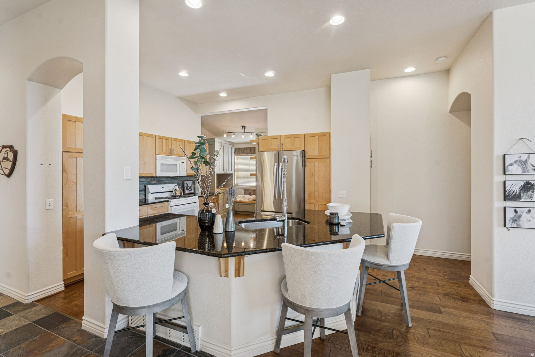 WILLOW DRAW COTTAGES AT SUN PEAK - Residential