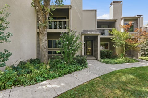 Photo of 5647 S PARK PL E, Holladay, UT 84121 (MLS # 2179622)