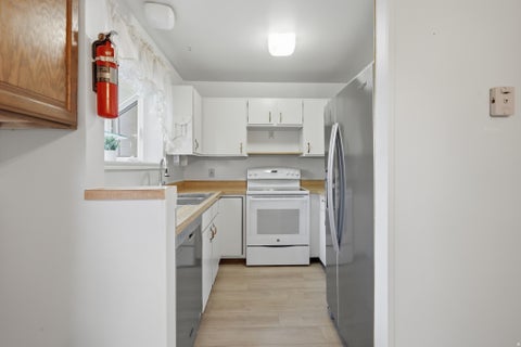 Tiny photo for 5647 S PARK PL E, Holladay, UT 84121 (MLS # 2179622)