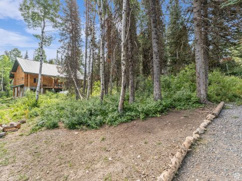 Photo of 9281 E FOX HAVEN LN, Brighton, UT 84121 (MLS # 2100107)