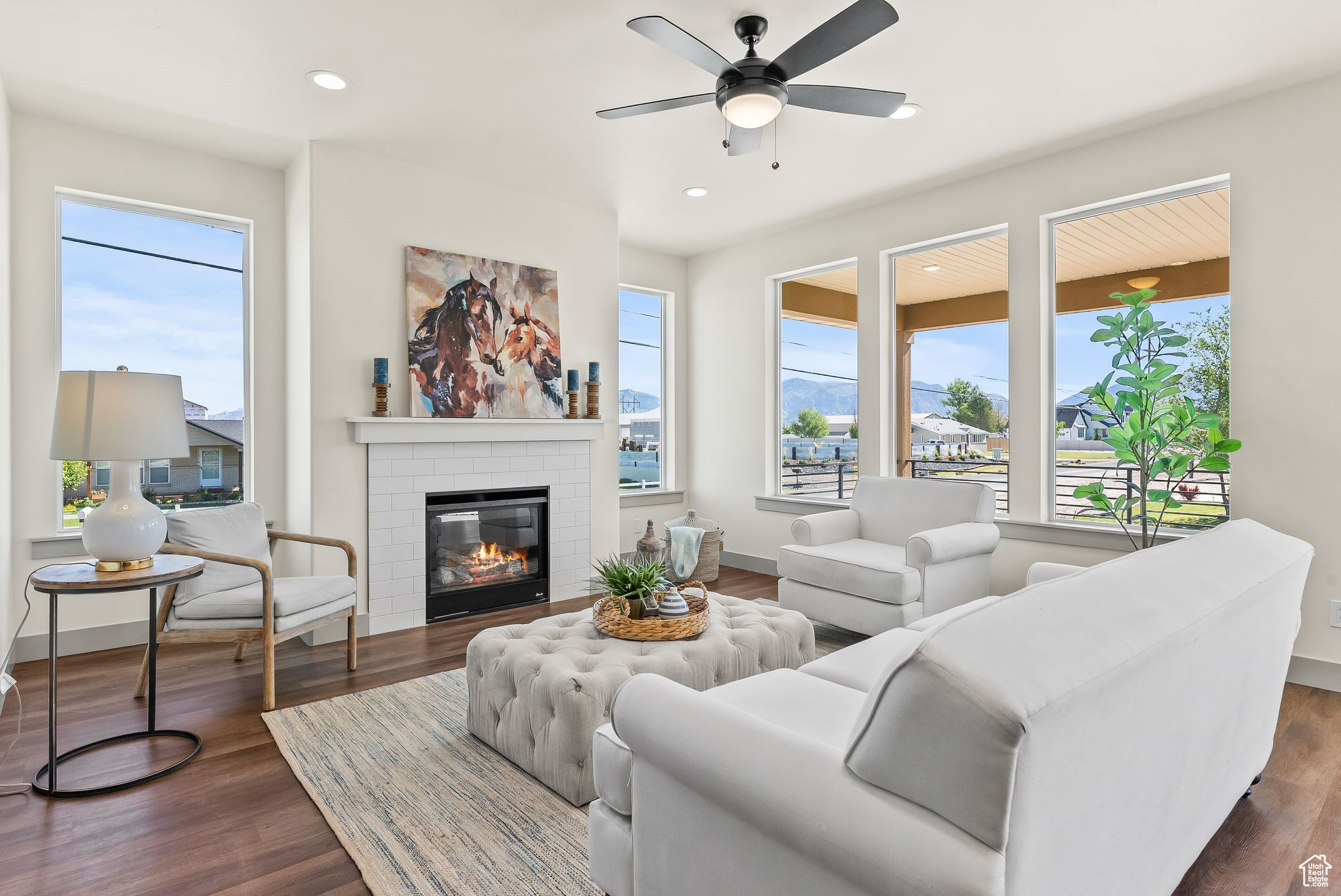 MACY LANE - Residential