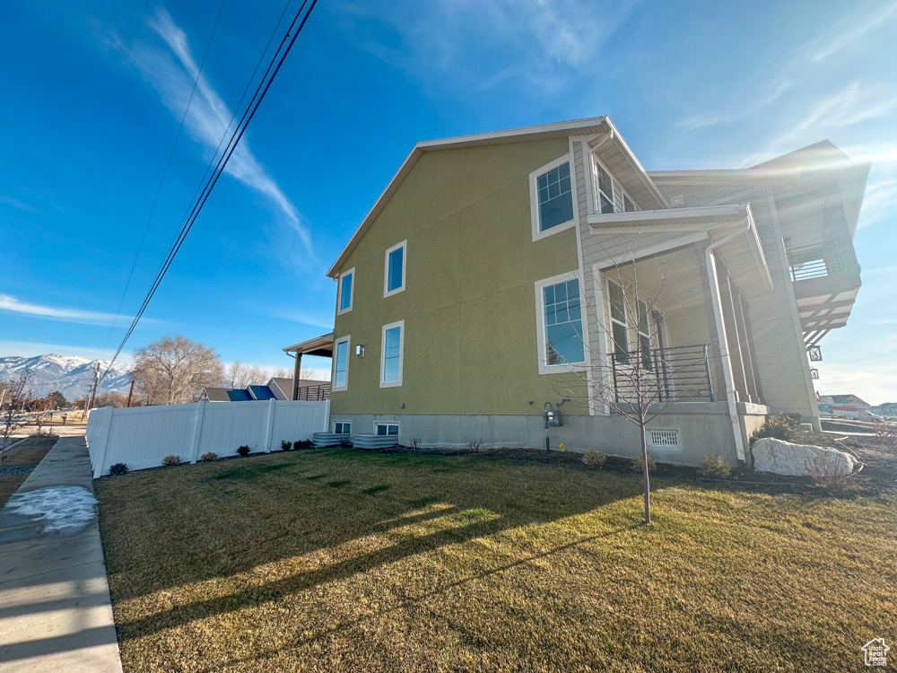 MACY LANE - Residential