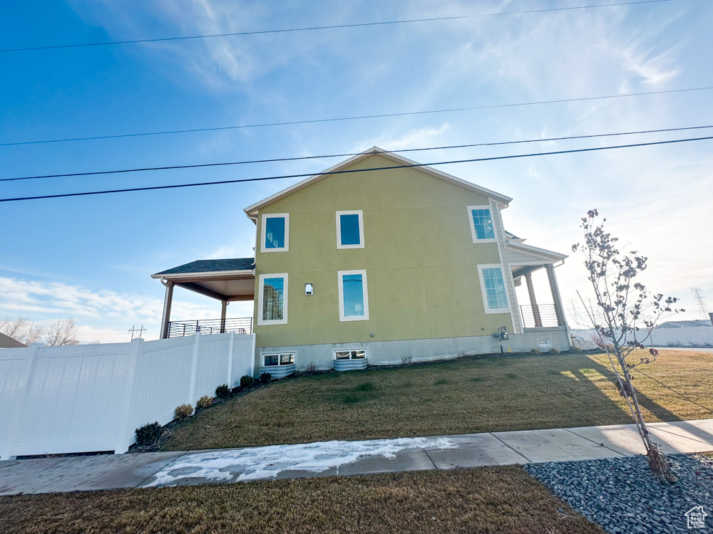 MACY LANE - Residential