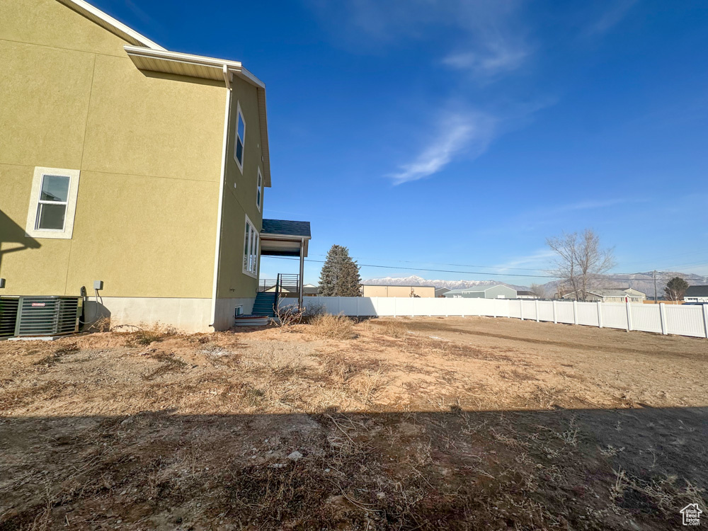 MACY LANE - Residential