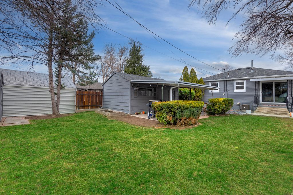 Photo of 230 E TRUMAN AVE S, Salt Lake City, UT 84115 (MLS # 2142957)