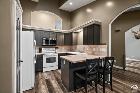 Tiny photo for 7635 S 1950 E, South Weber, UT 84405 (MLS # 2191133)