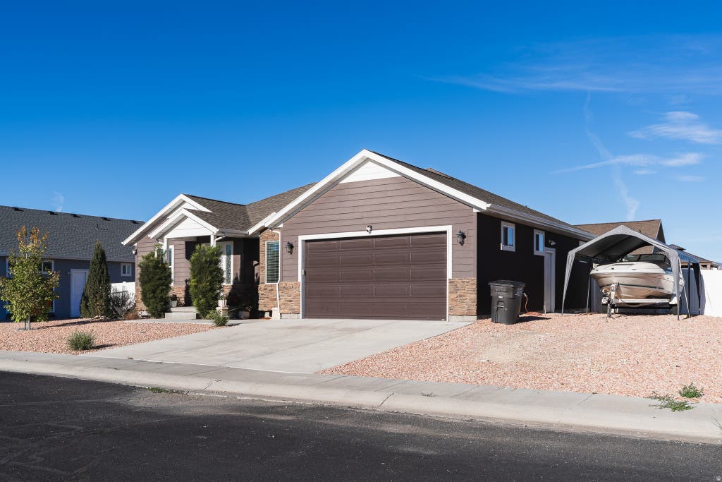 Photo of 290 N 250 E, Centerfield, UT 84622 (MLS # 2181111)