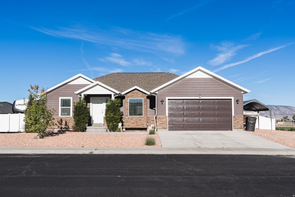 Photo of 290 N 250 E, Centerfield, UT 84622 (MLS # 2181111)