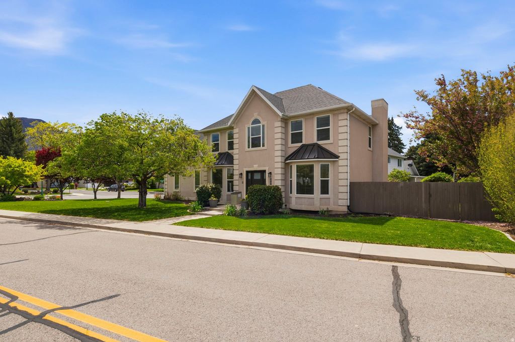 Photo of 189 N PALISADE DR, Orem, UT 84097 (MLS # 2150715)