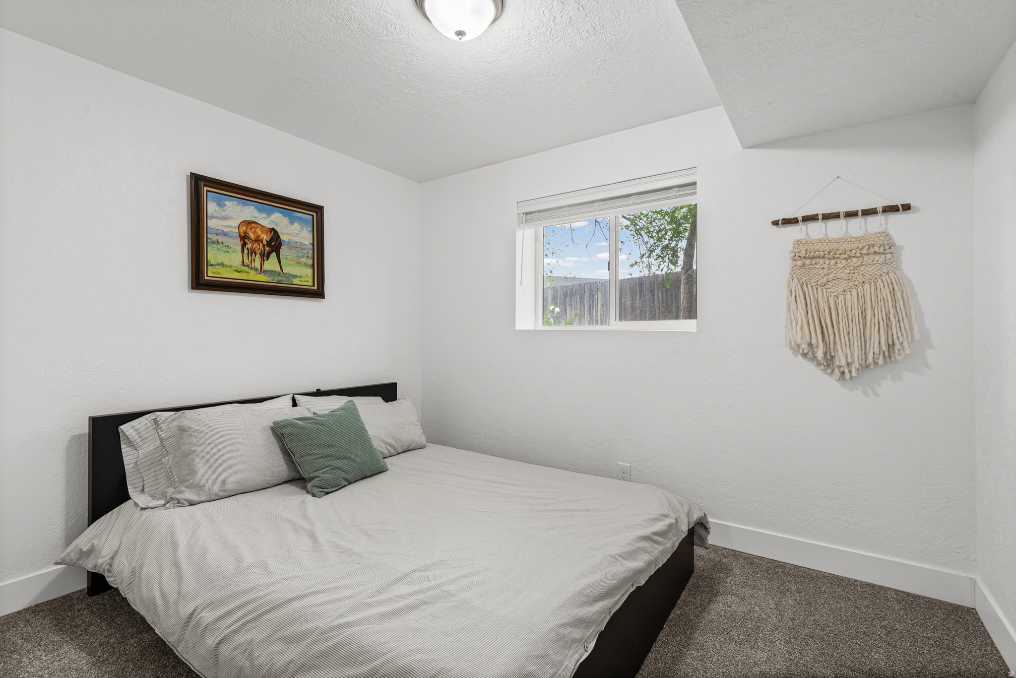 WILLOW BAY #4 - Residential
