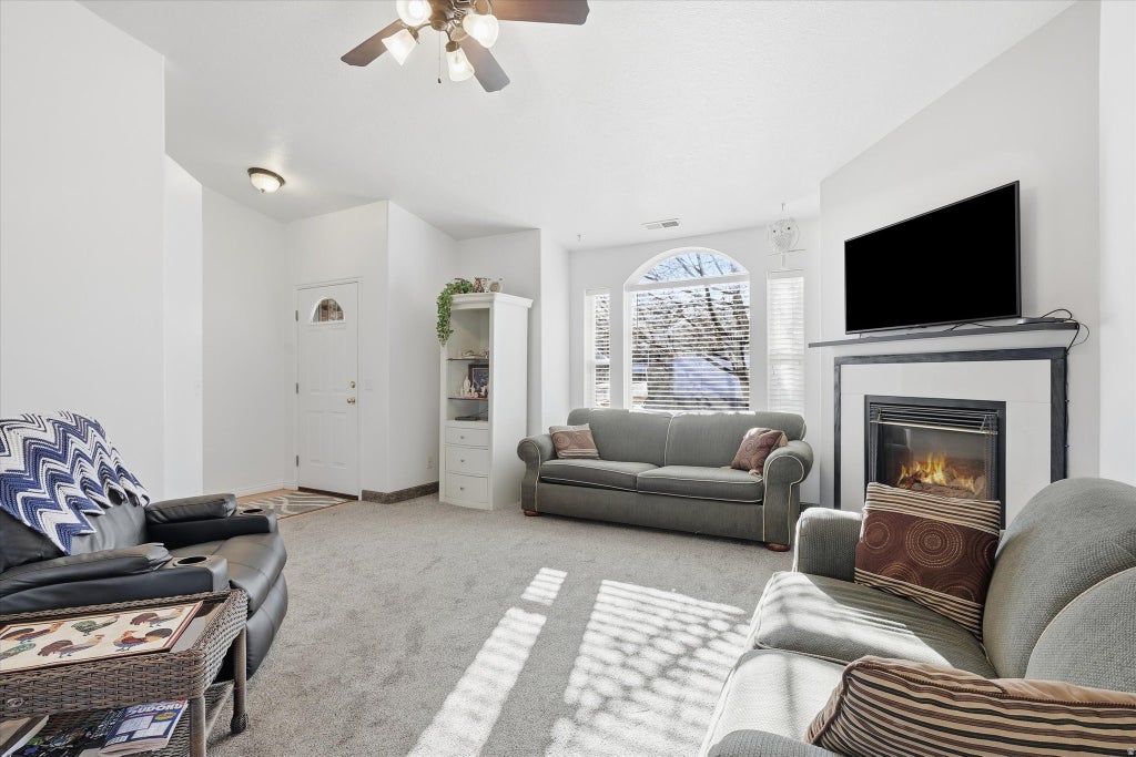 Photo of 55 MOUNTAIN VIEW CIR, Providence, UT 84332 (MLS # 2182247)