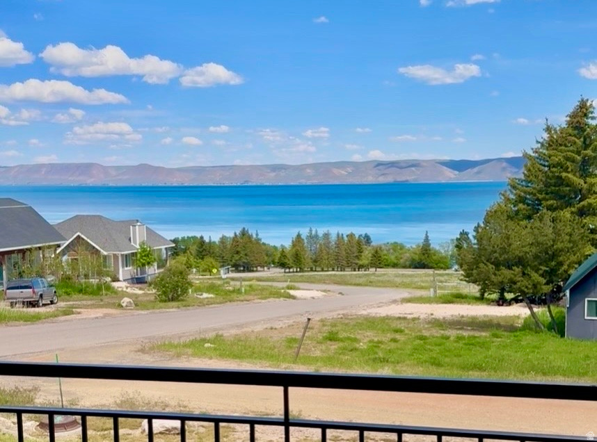 BEAR LAKE WEST - Residential