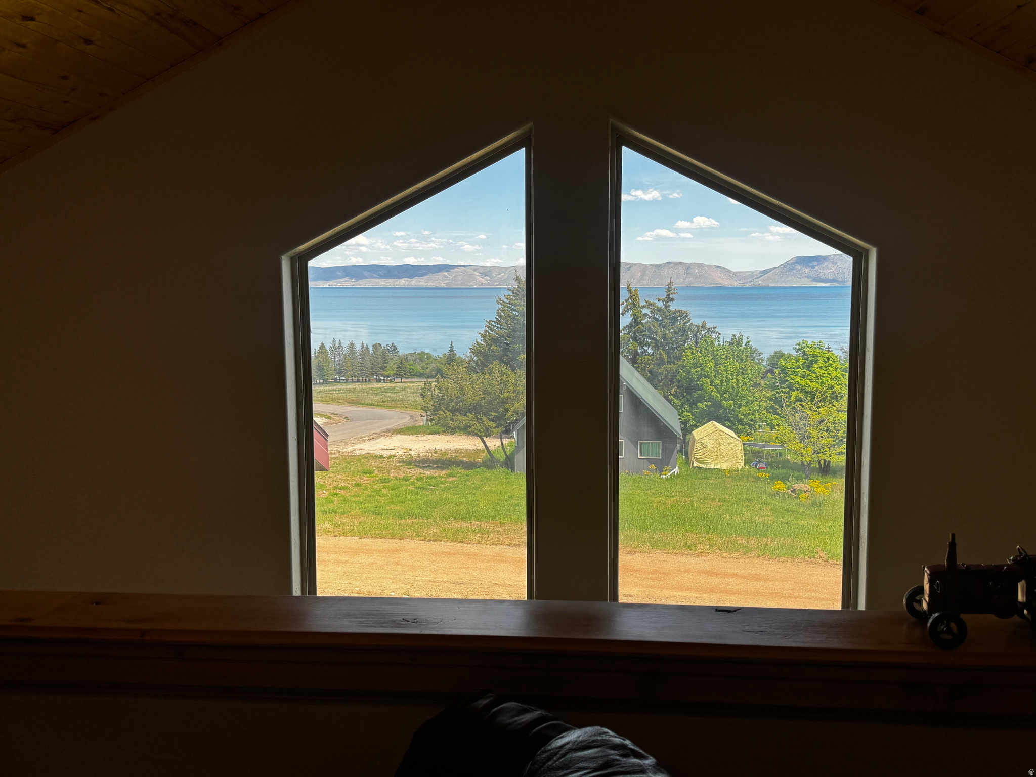 BEAR LAKE WEST - Residential