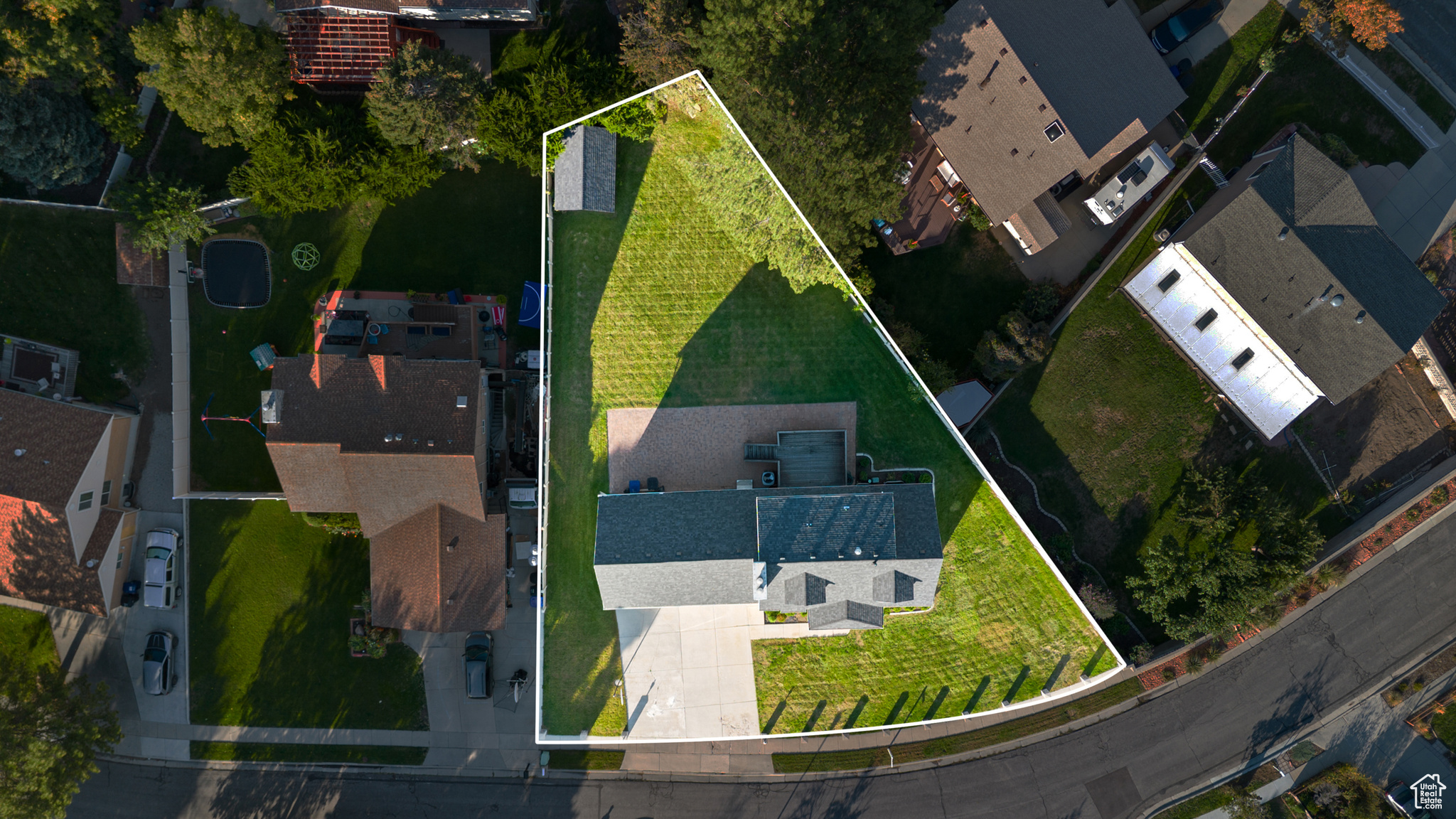 CONTINENTAL ESTATES #5 - Residential