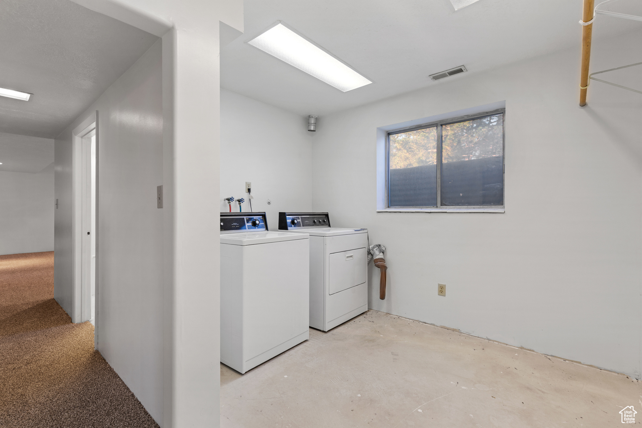 CONTINENTAL ESTATES #5 - Residential